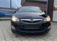 Opel Astra J Sports Tourer Design Edition *Allwetterreifen NEU*
