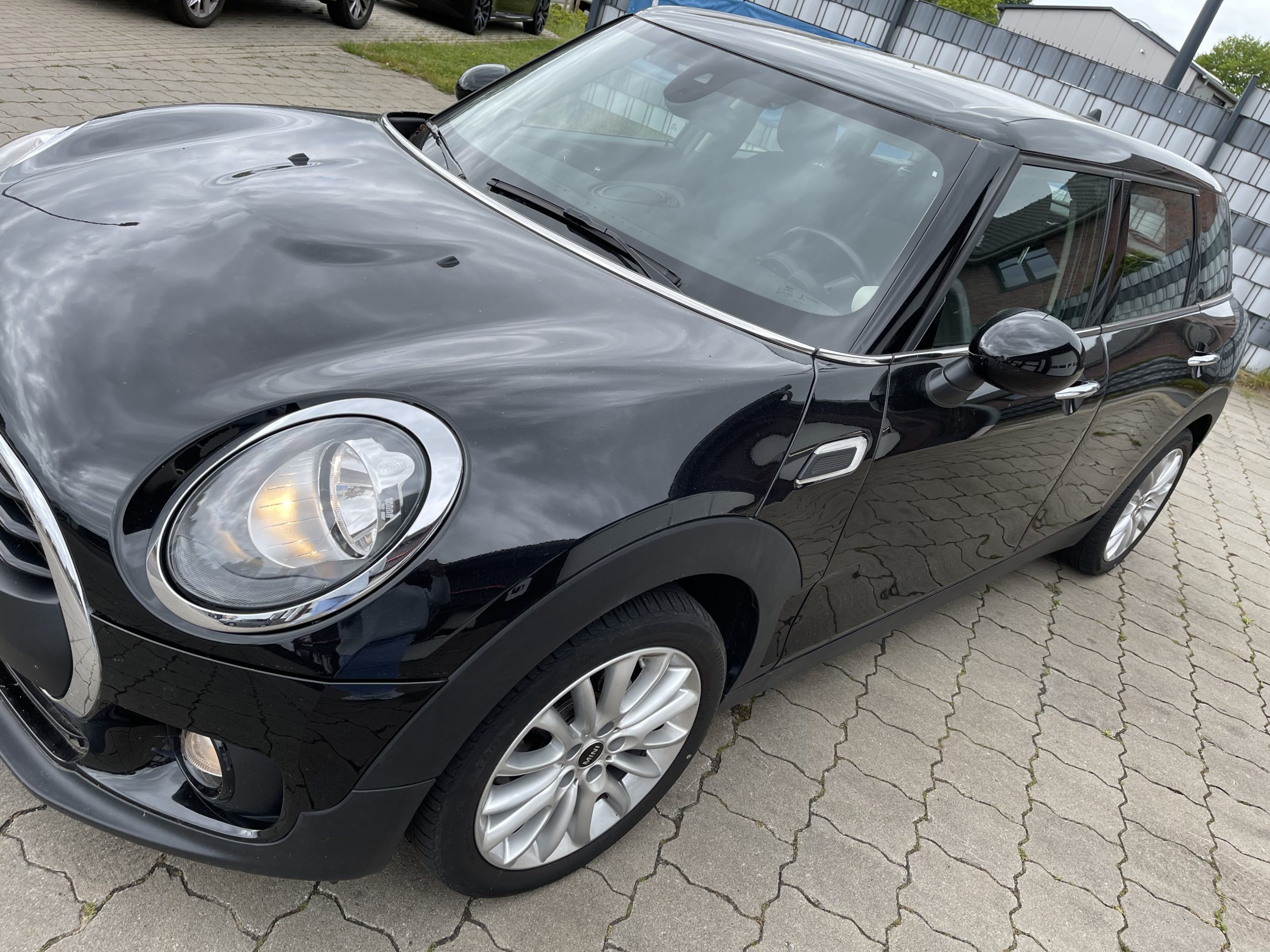 Mini Clubman One 1.5 PEPPER Neuwertiger Zustand