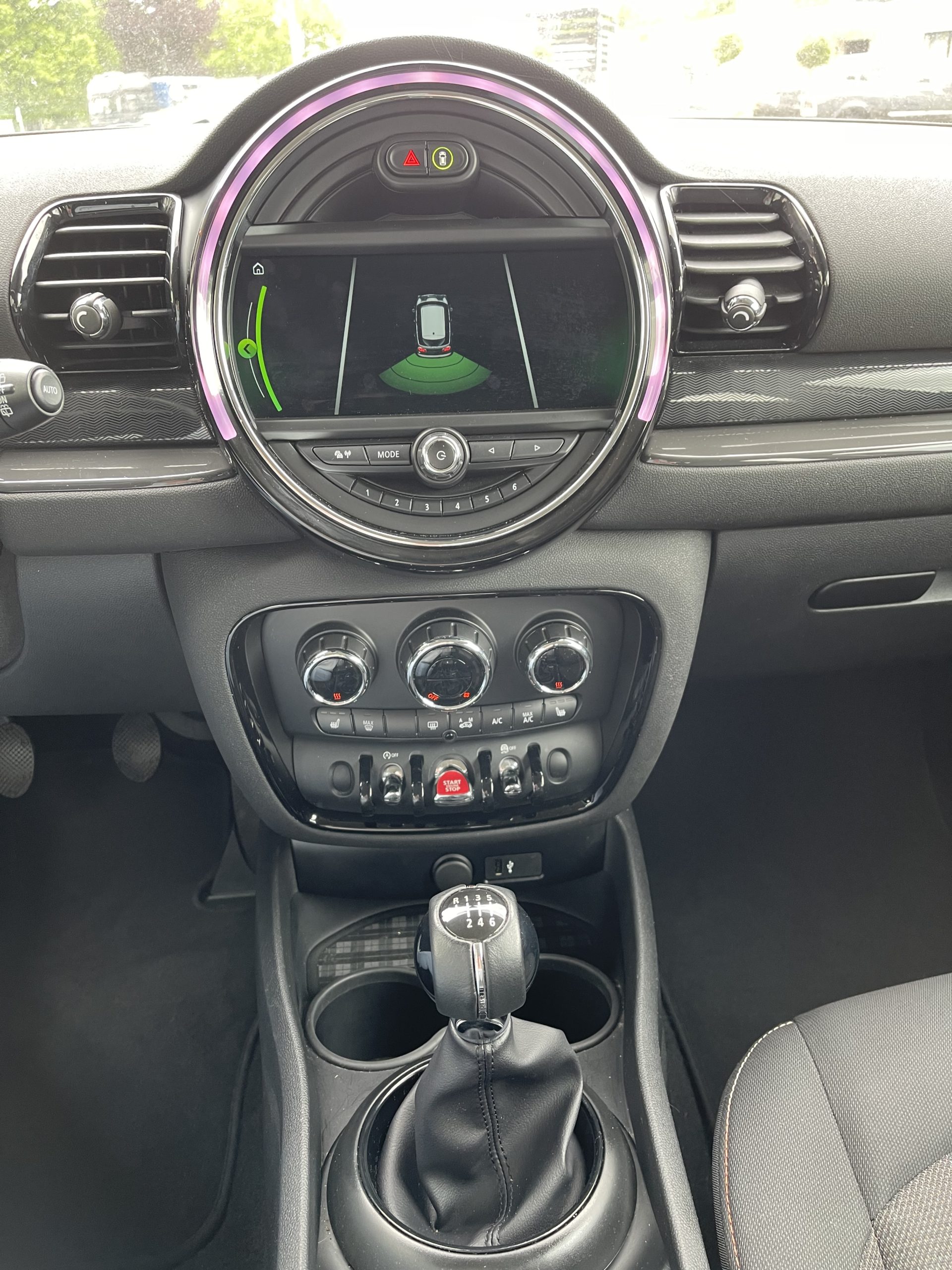 Mini Clubman One 1.5 PEPPER Neuwertiger Zustand