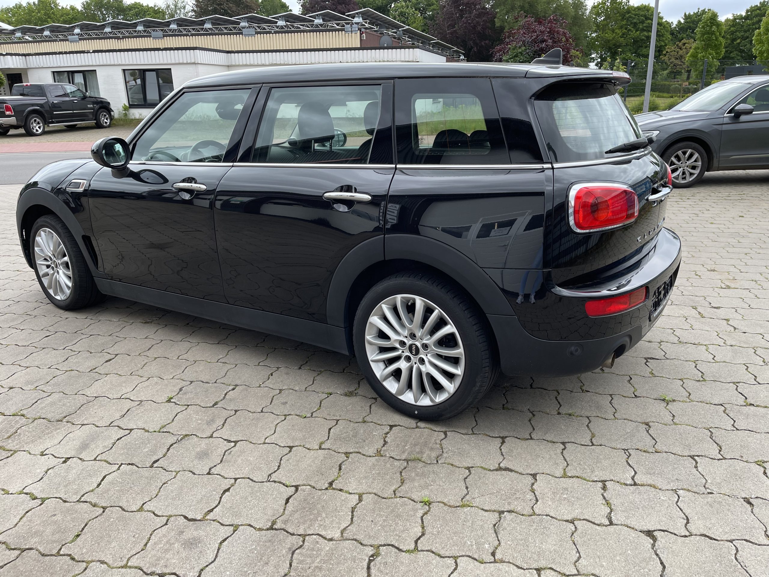 Mini Clubman One 1.5 PEPPER Neuwertiger Zustand