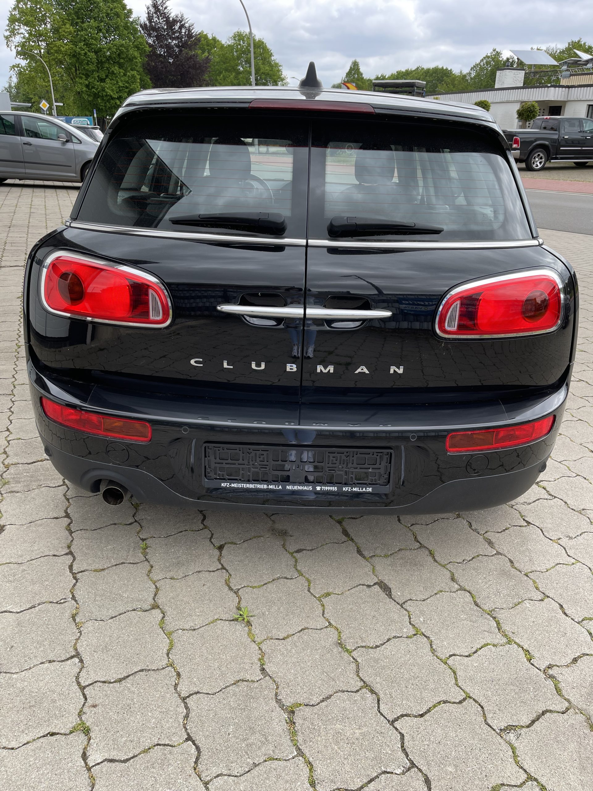 Mini Clubman One 1.5 PEPPER Neuwertiger Zustand